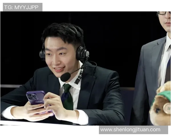 AG花花刷屏引发热议电竞圈新星崛起背后的故事与挑战 AG花花刷屏引发热议电竞圈新星崛起背后的故事与挑战