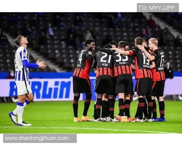 勒沃库森失利后德甲排名大跌,法兰克福绝杀成重压之源 勒沃库森失利后德甲排名大跌,法兰克福绝杀成重压之源